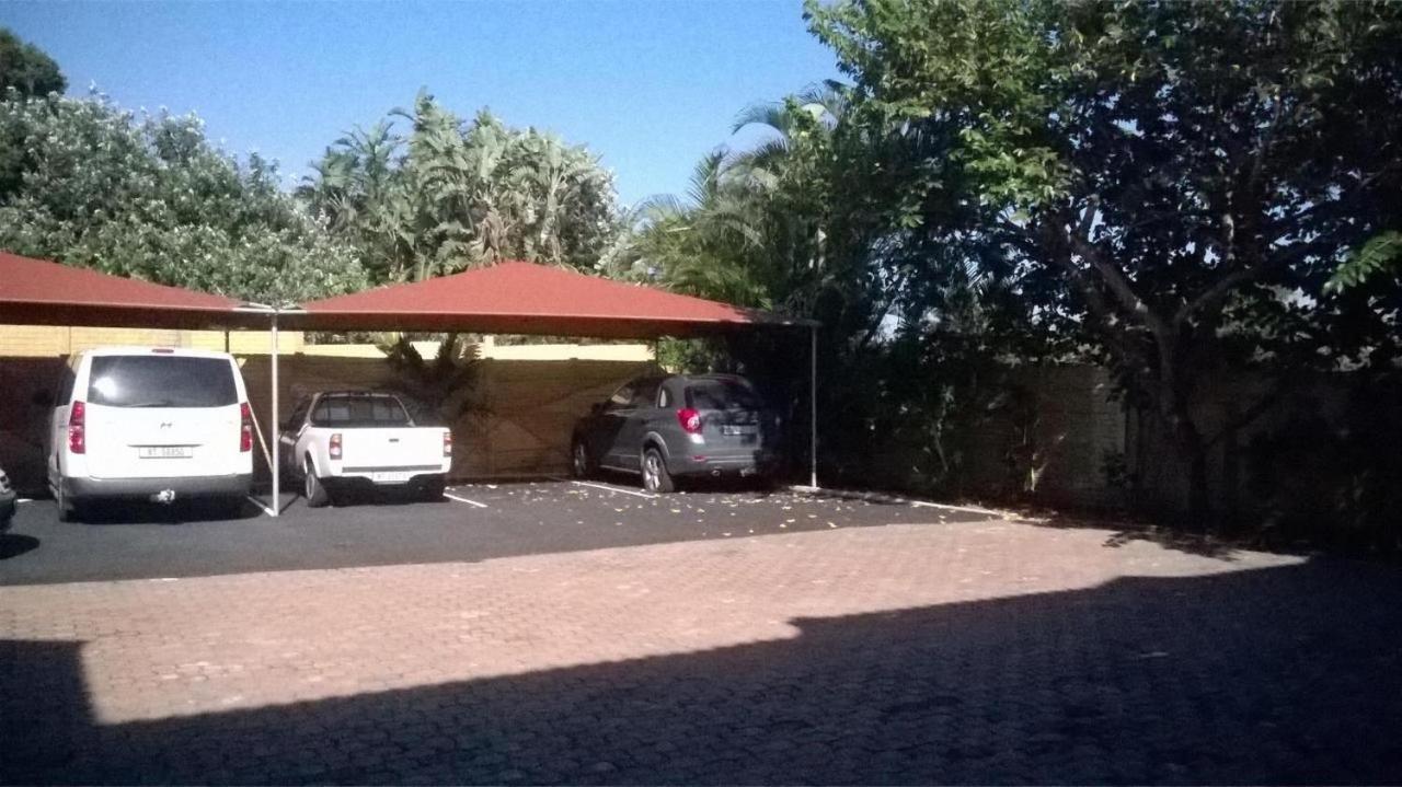Room In Guest Room - Ezulwini Guest House - Queen Room With Balcony For 2 Guests In Ballito Extérieur photo